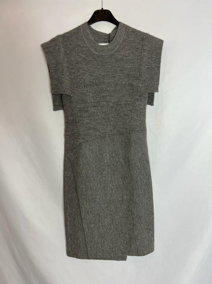 ISABEL MARANT. Short grey knit dress. Size 36