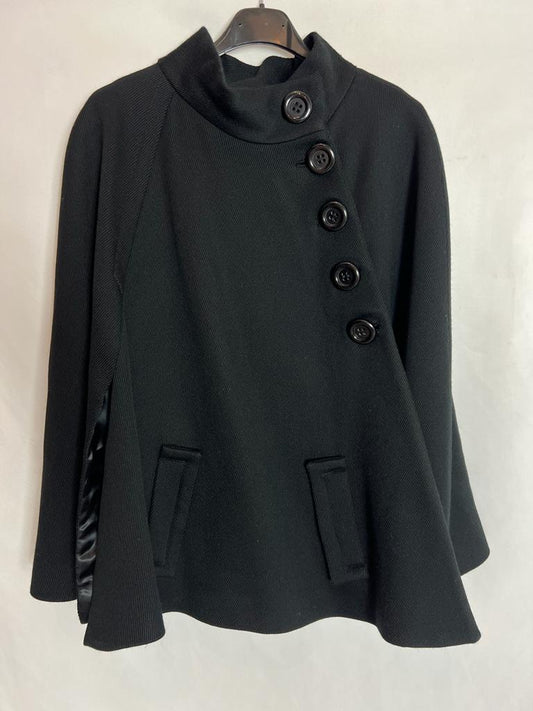 ALMA AGUILAR. Black wool cape. Size 38