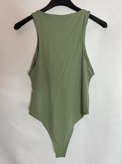 ZARA. Body verde elástico. T S