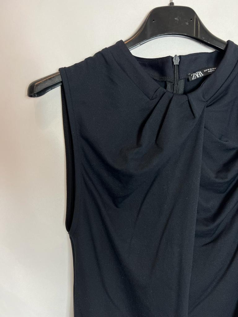 ZARA. Black bodysuit with collar detail. TM