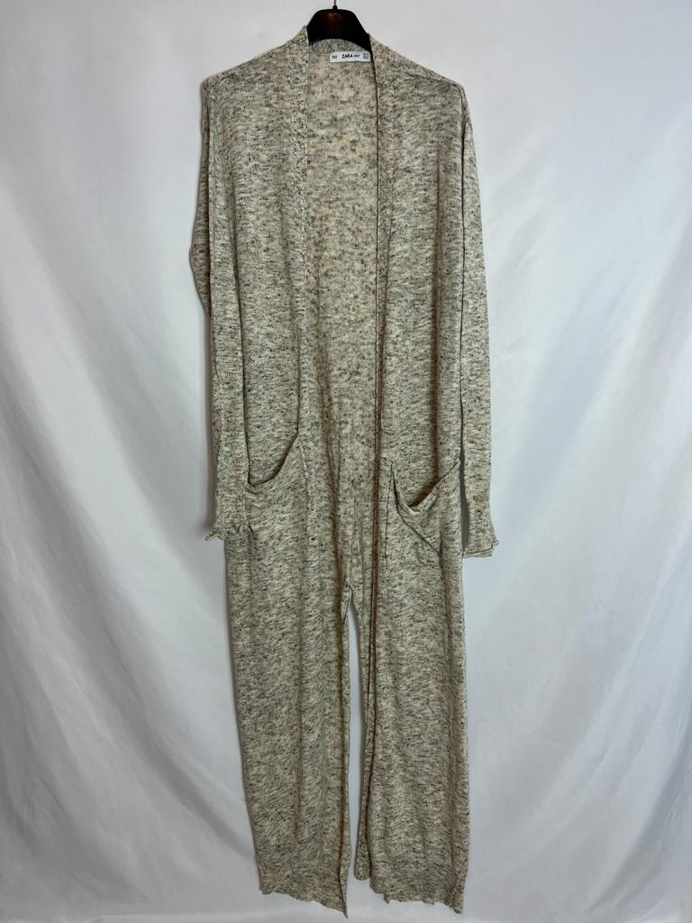 ZARA. Cárdigan largo beige jaspeado. M
