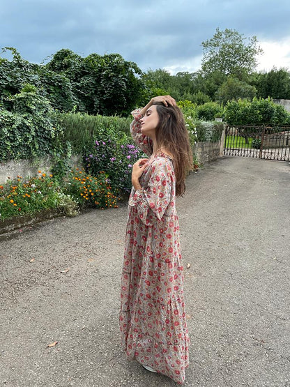 Vestido gris flores rojas T.s