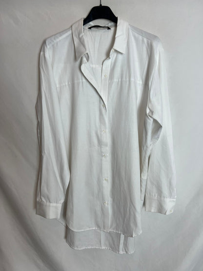 ZARA. Long white blouse. Size XL