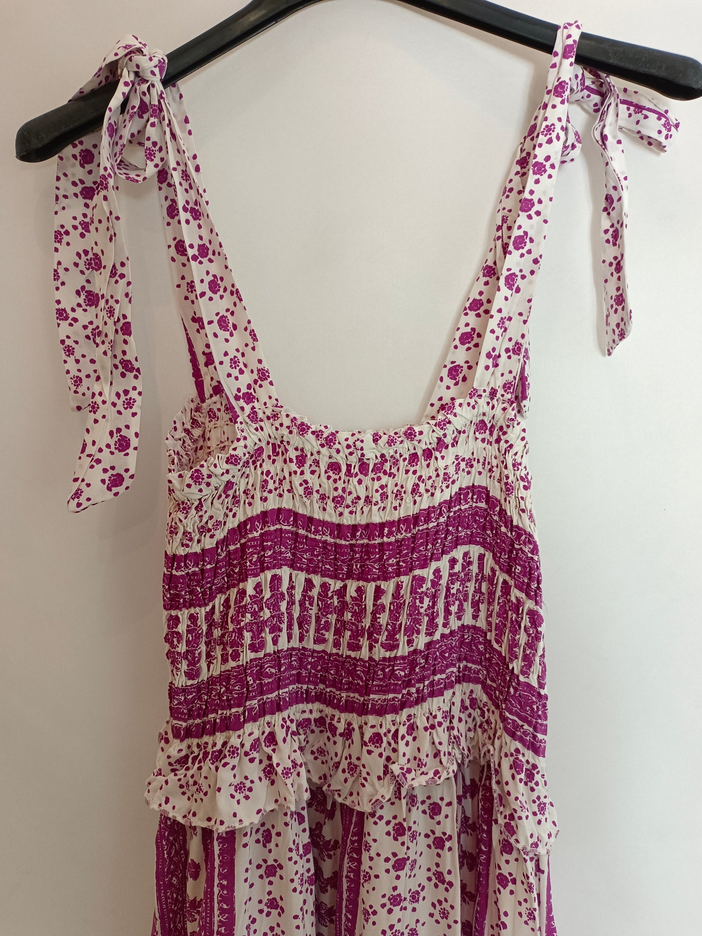 SACHA CLOSET. Purple flower dress T.(s)