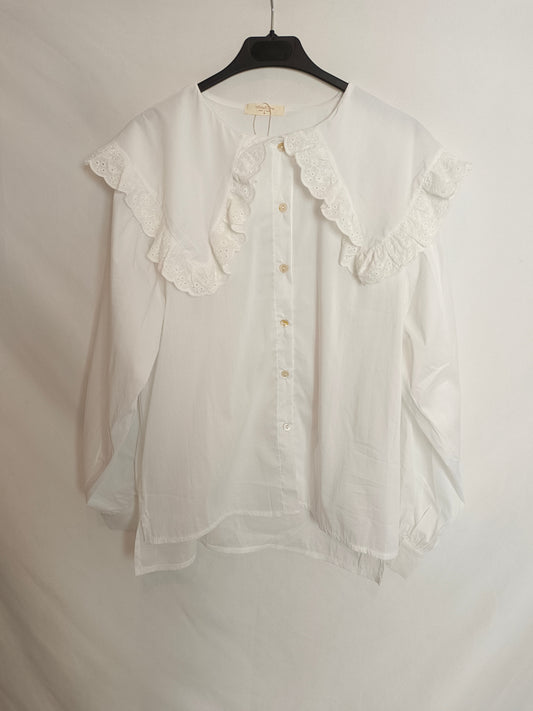 WHITE&ONE. Blusa blanca cuello bebe T.u(s/m)