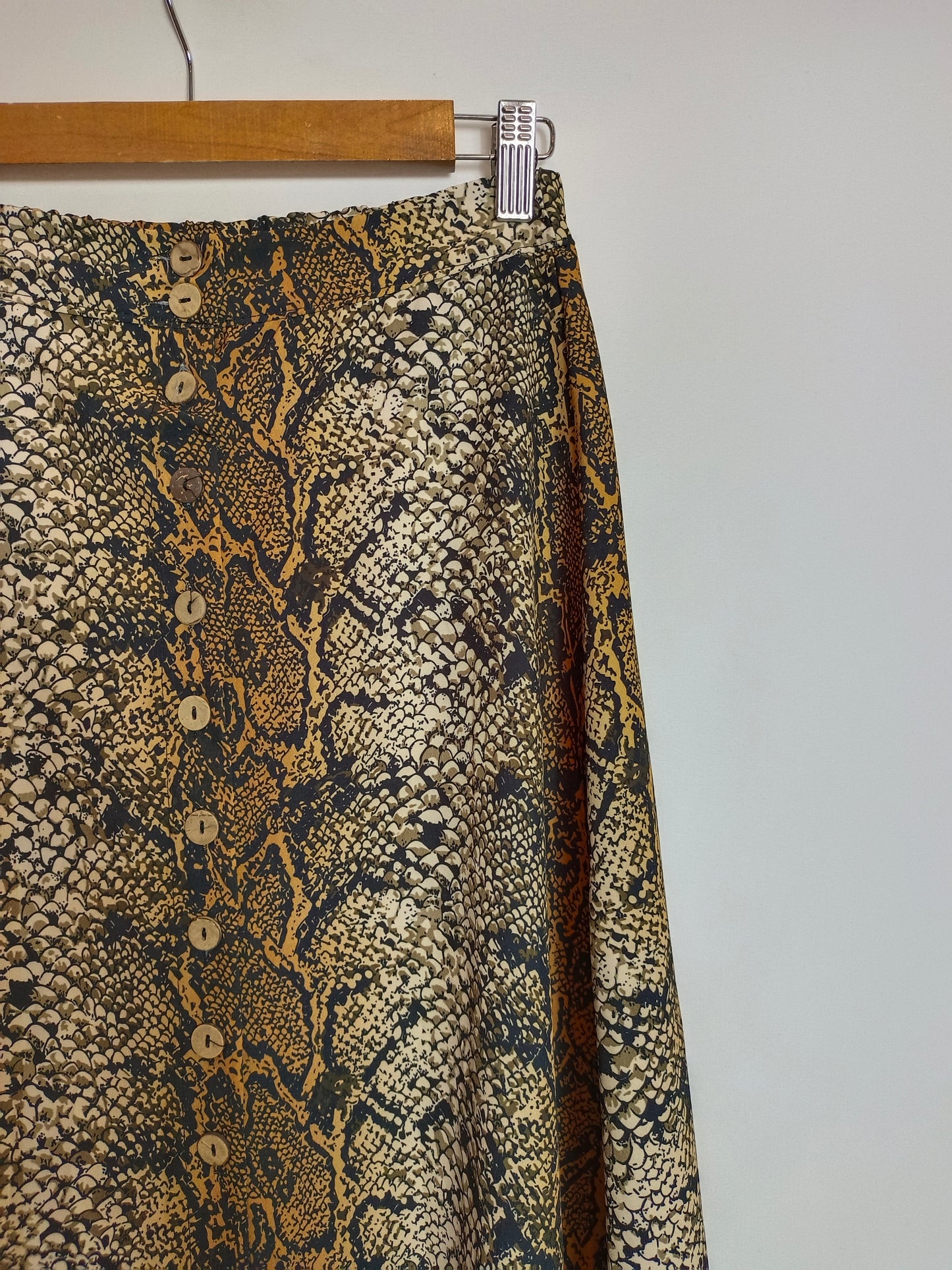 OTHERS. Animal print midi skirt with buttons TM 