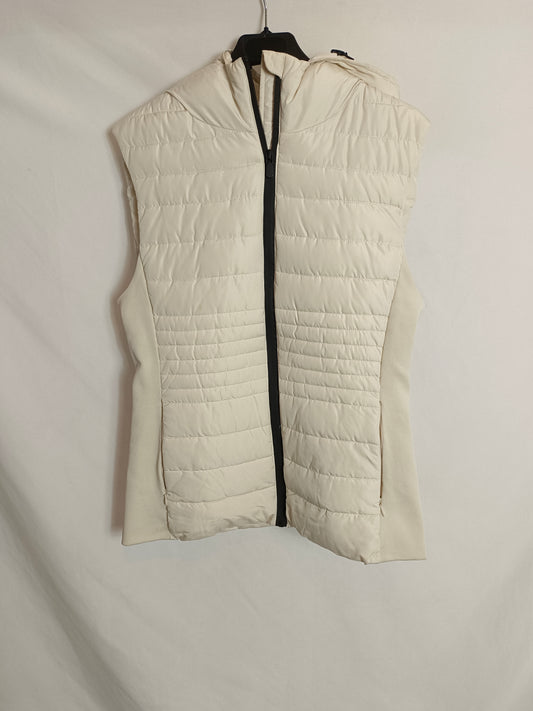 ZARA.Plumas beige claro sin mangas T.L
