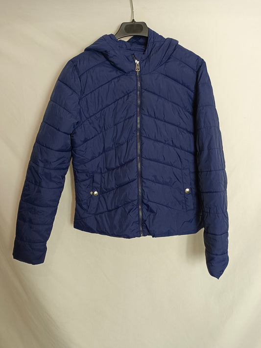 LEFTIES. Blue hooded feathers. TM