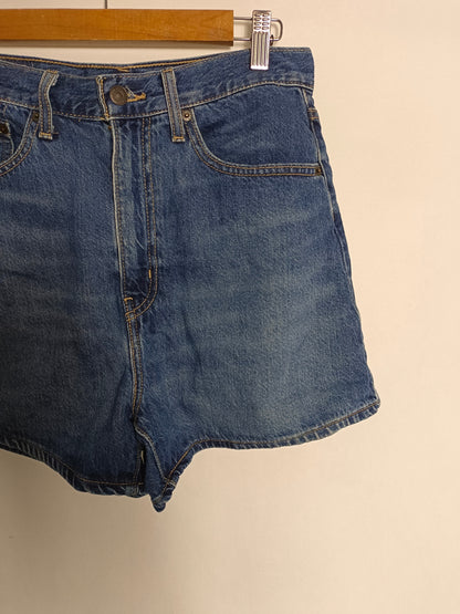 LEVI'S. Shorts denim T.27