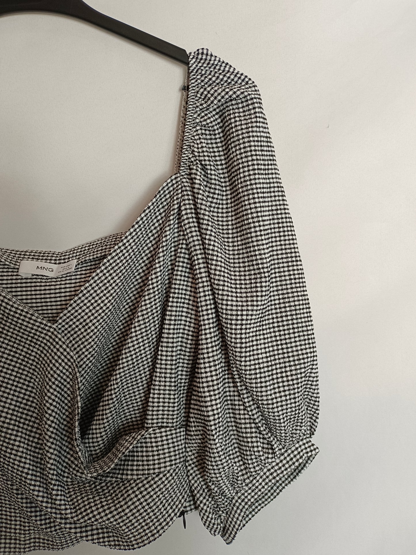 MANGO. Top cruzado cuadros T.l