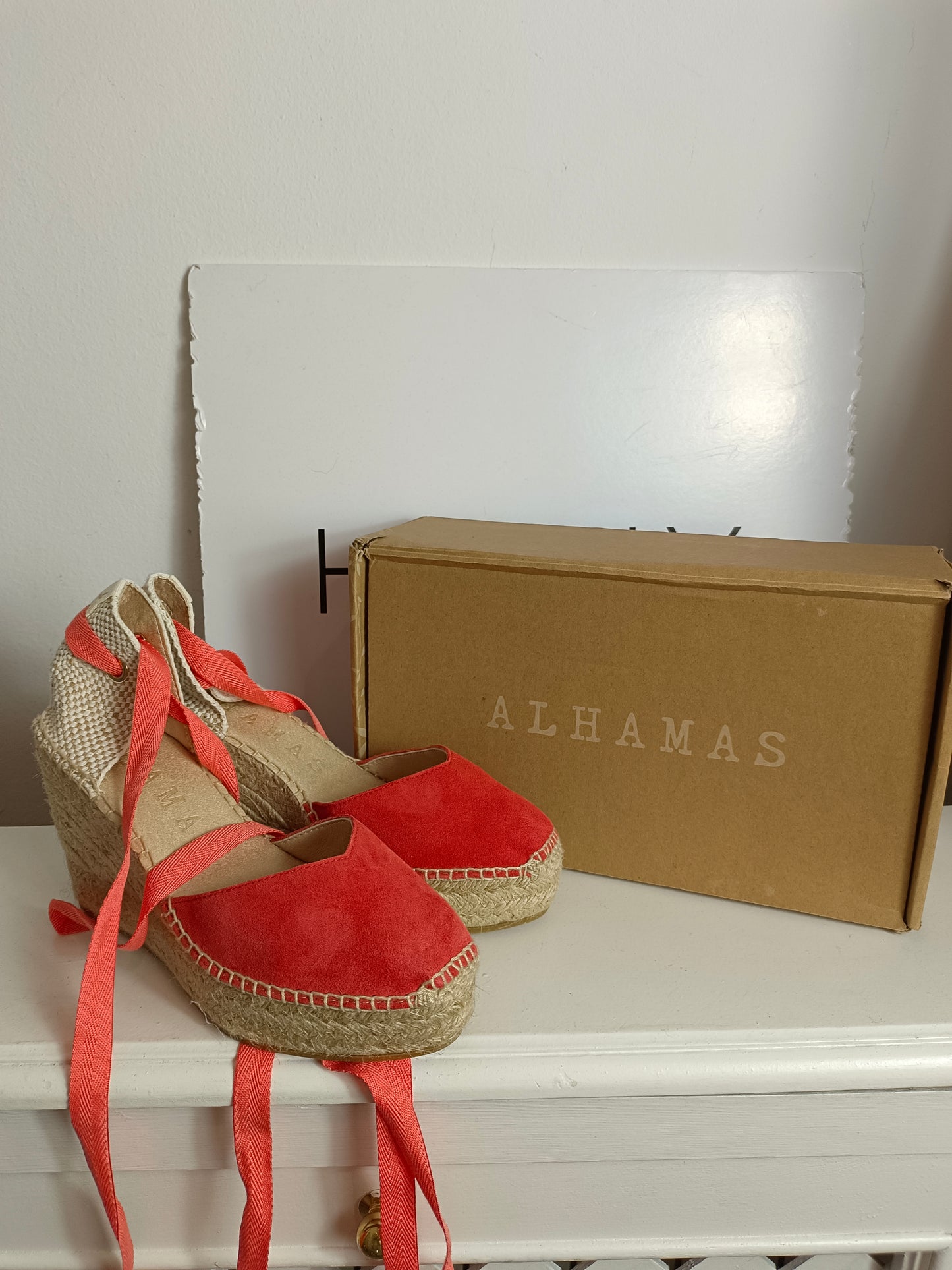 ALHAMAS. Cuñas coral T.37