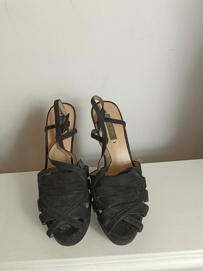 ZARA. Black sandals, heel size 37