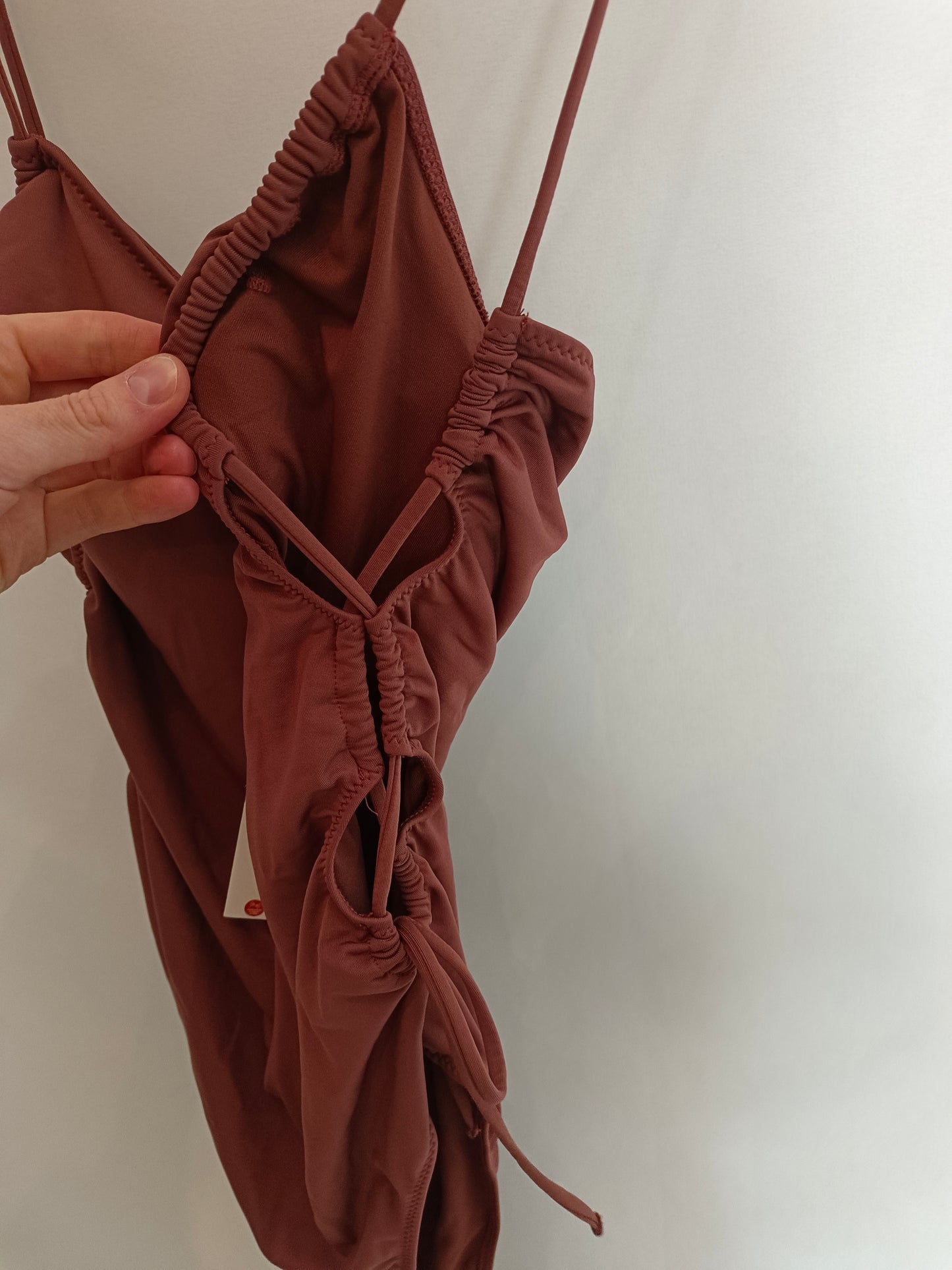 ZARA. Traje de baño marrón T.xl
