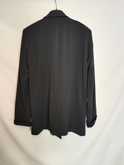 ZARA. Blazer negra solapa T.m(tara)