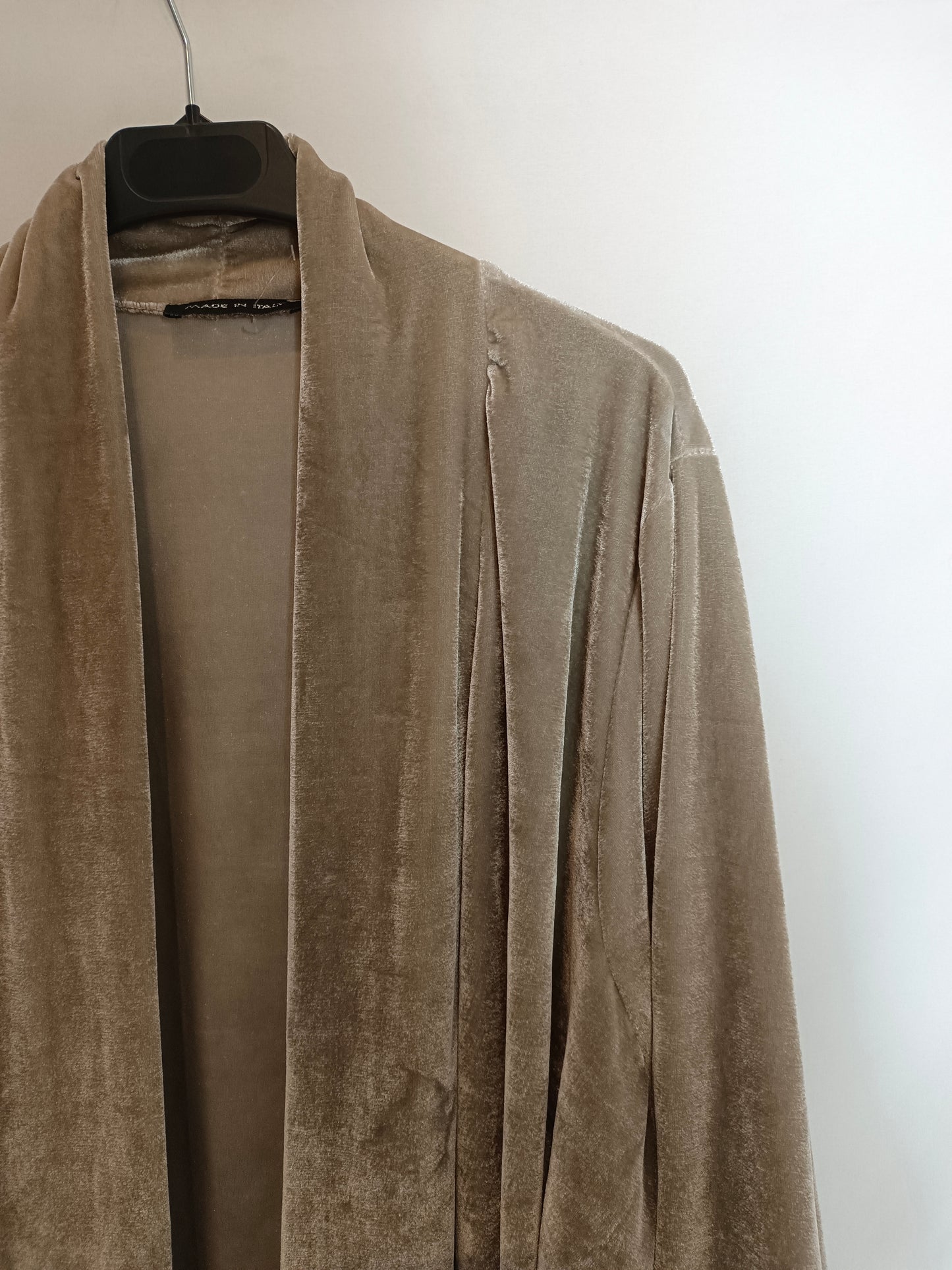 OTRAS. Chaqueta terciopelo dorada Tu(S)