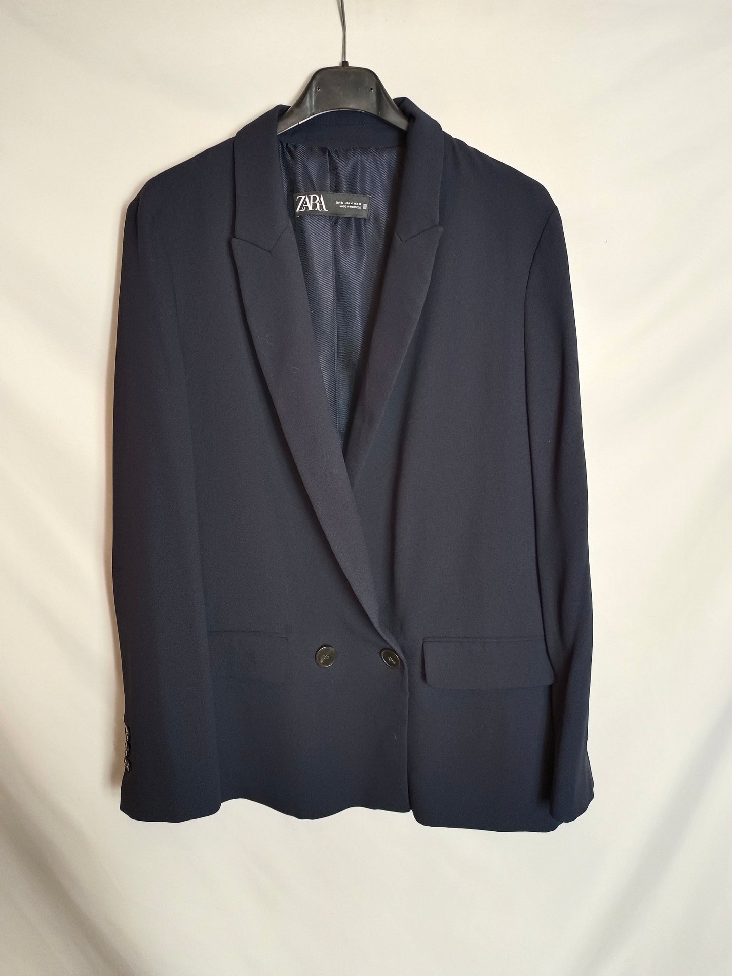 ZARA. Blazer azul fluida T.m