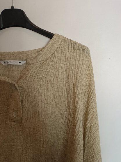 ZARA. Textured beige top, size XL