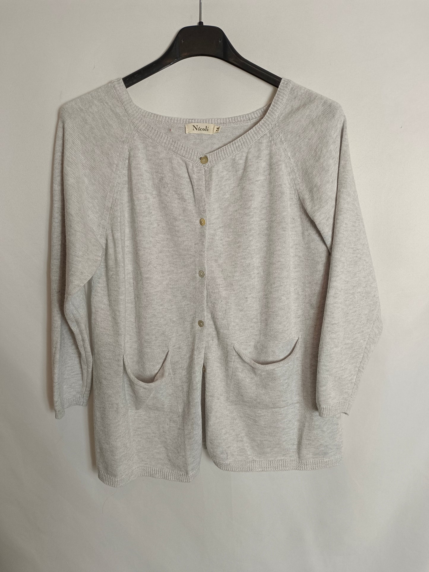 NICOLI. Fine grey cardigan, size 14 years