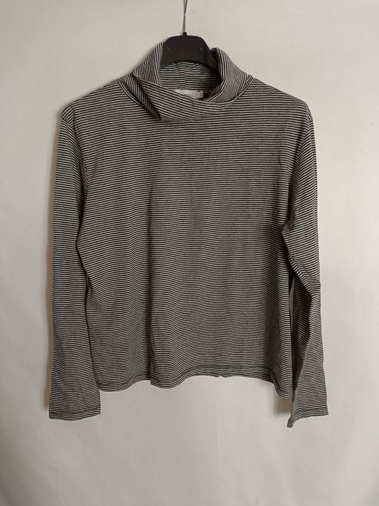 RENATTA&GO. Top rayas gris y negro T.L(S)