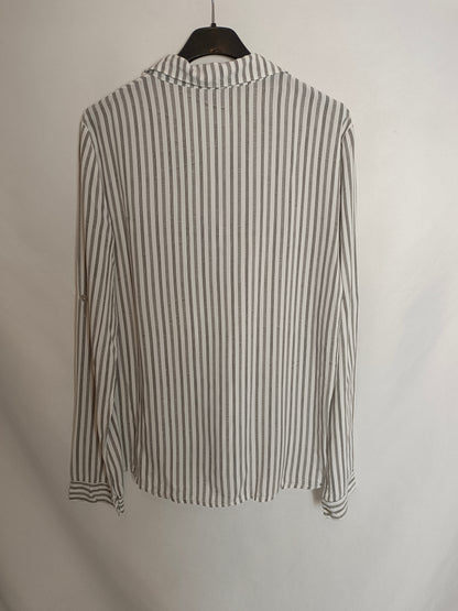 BROWNIE. Blusa de rayas gris y blanco T S