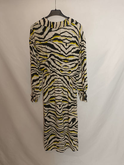 ZARA. Vestido largo botones T.s