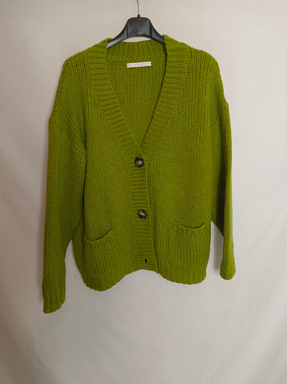 MYPEETTOES. Pistachio Green Cardigan Ts/m