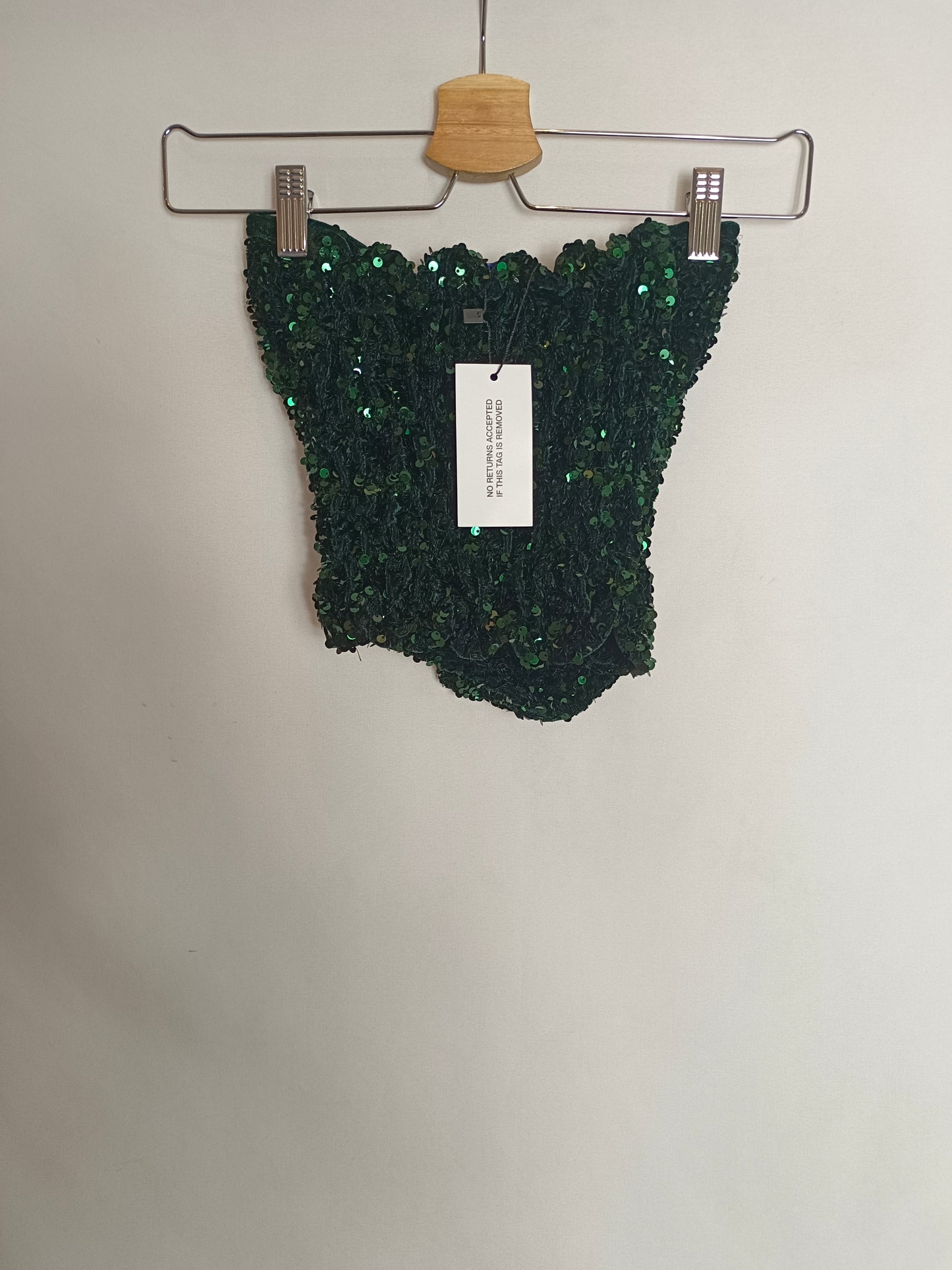 INSOMNIA STUDIO. croptop lentejuelas T.u(xs)