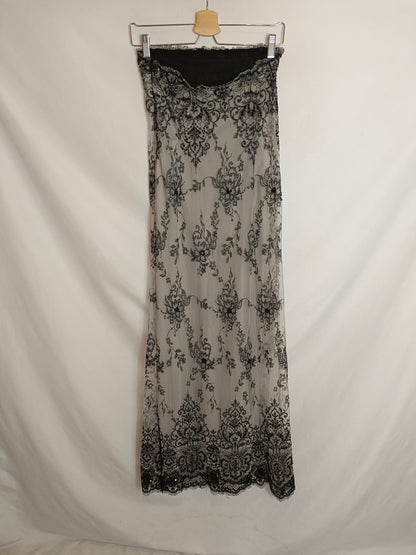 AMAYA ARZUAGA. Vestido tull bordado T.40(s)