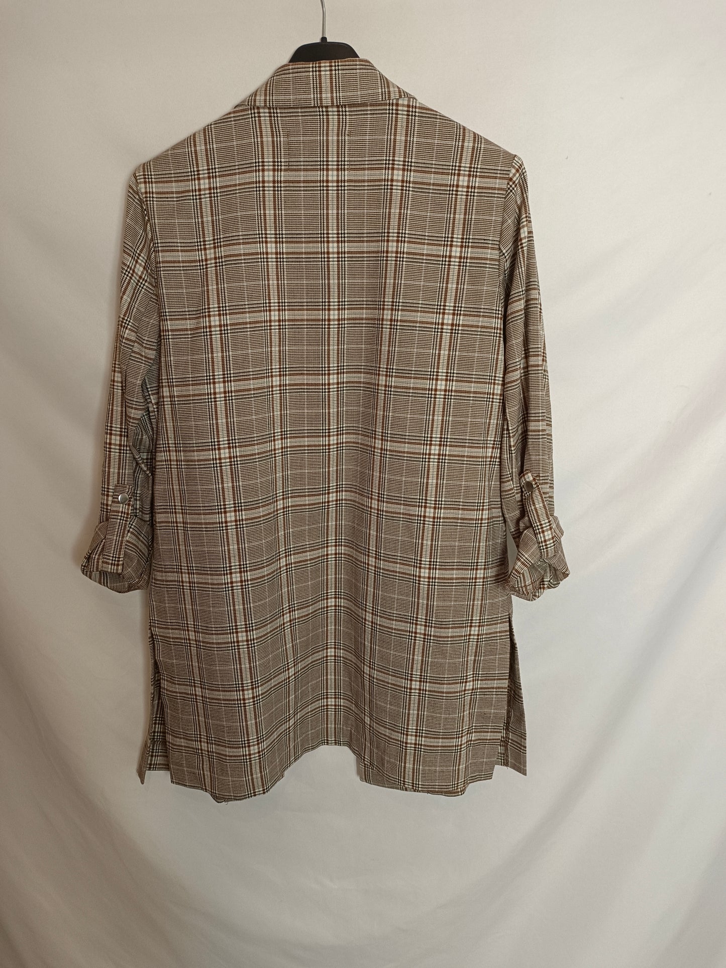 STRADIVARIUS. Chaqueta fina cuadros T.m