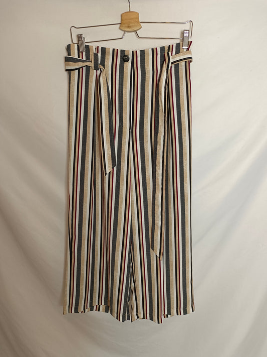 STRADIVARIUS. Striped Culotte Pants Tm