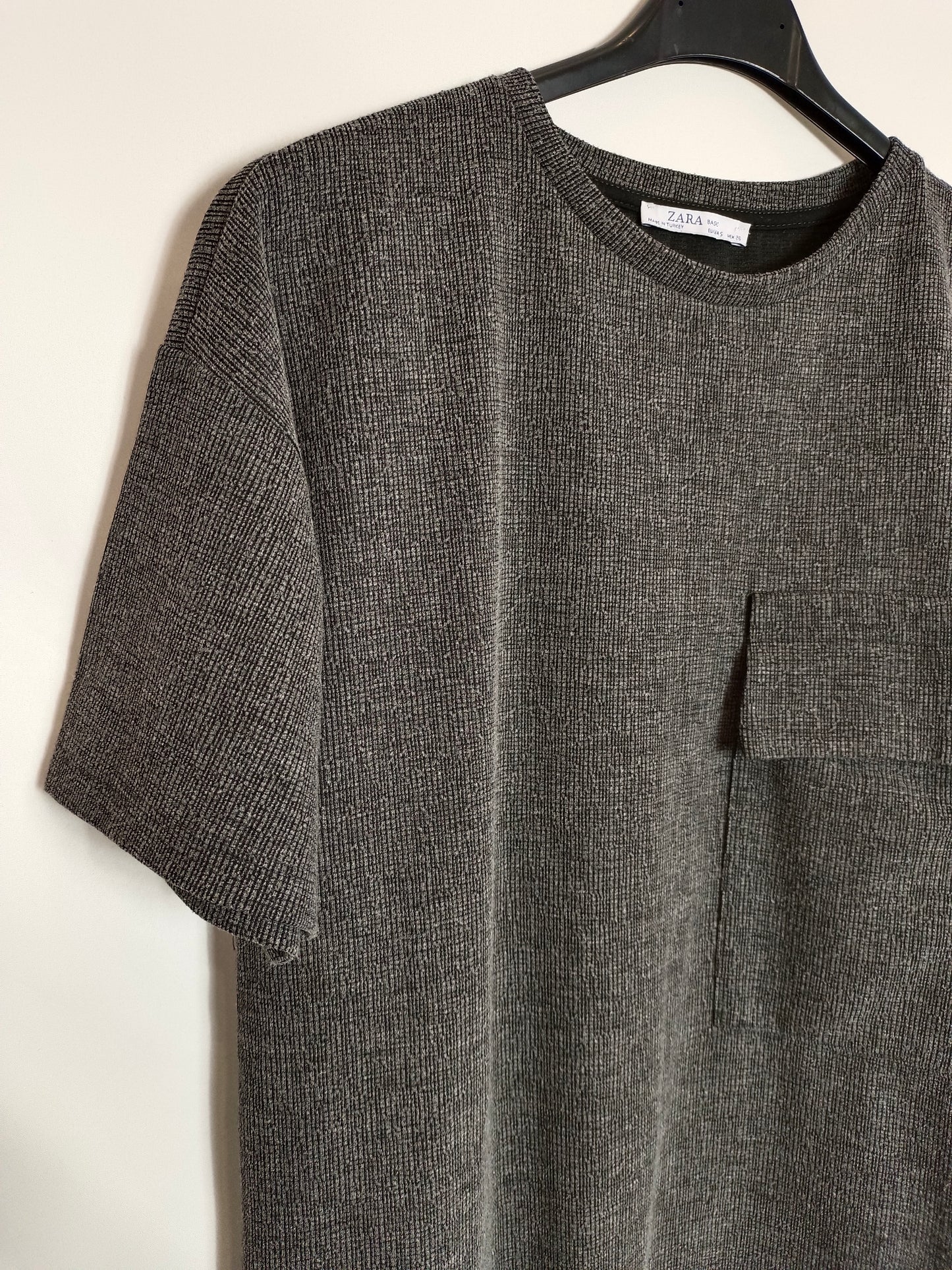 ZARA. Vestido midi gris T.m