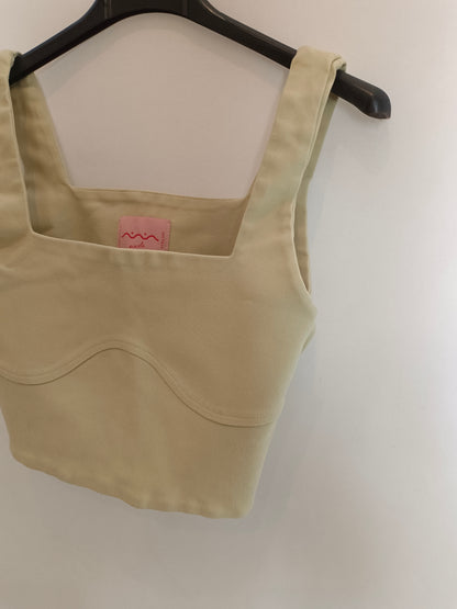 SIXXTA. Croptop beige entallada T.u(s)