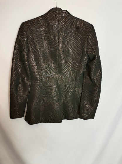 ZARA. Blazer negra dorada y negra T.s