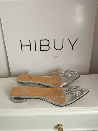 OTRAS. Zapatos transparentes broche T.39