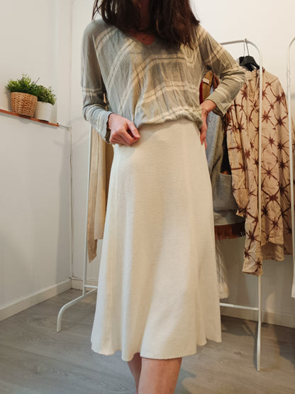 ZARA. Falda midi punto color crudo. T S