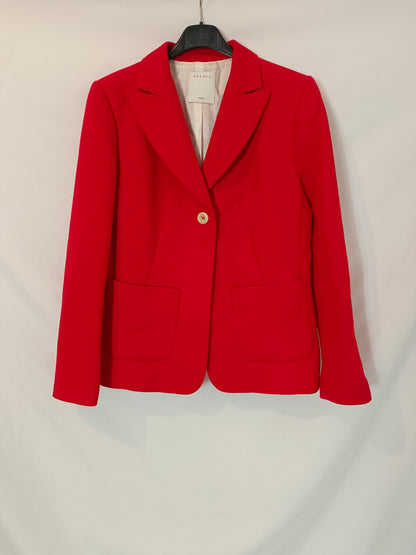 SANDRO. Basic red blazer T.38