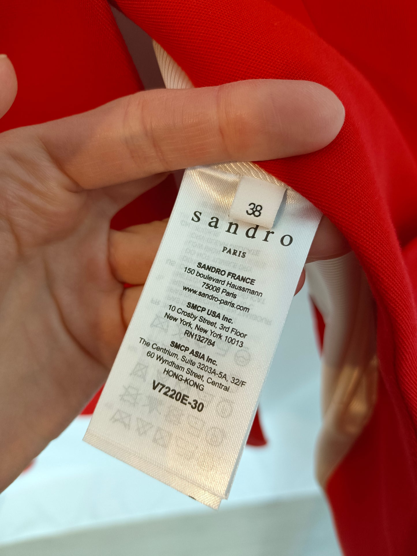 SANDRO. Basic red blazer T.38