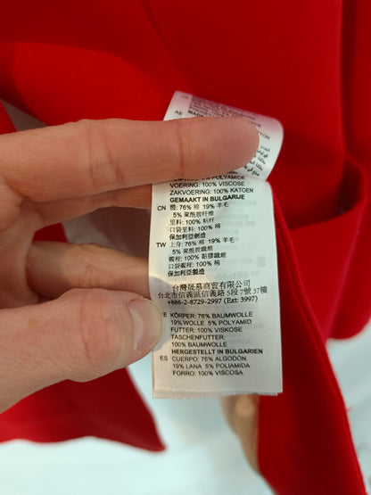 SANDRO. Basic red blazer T.38