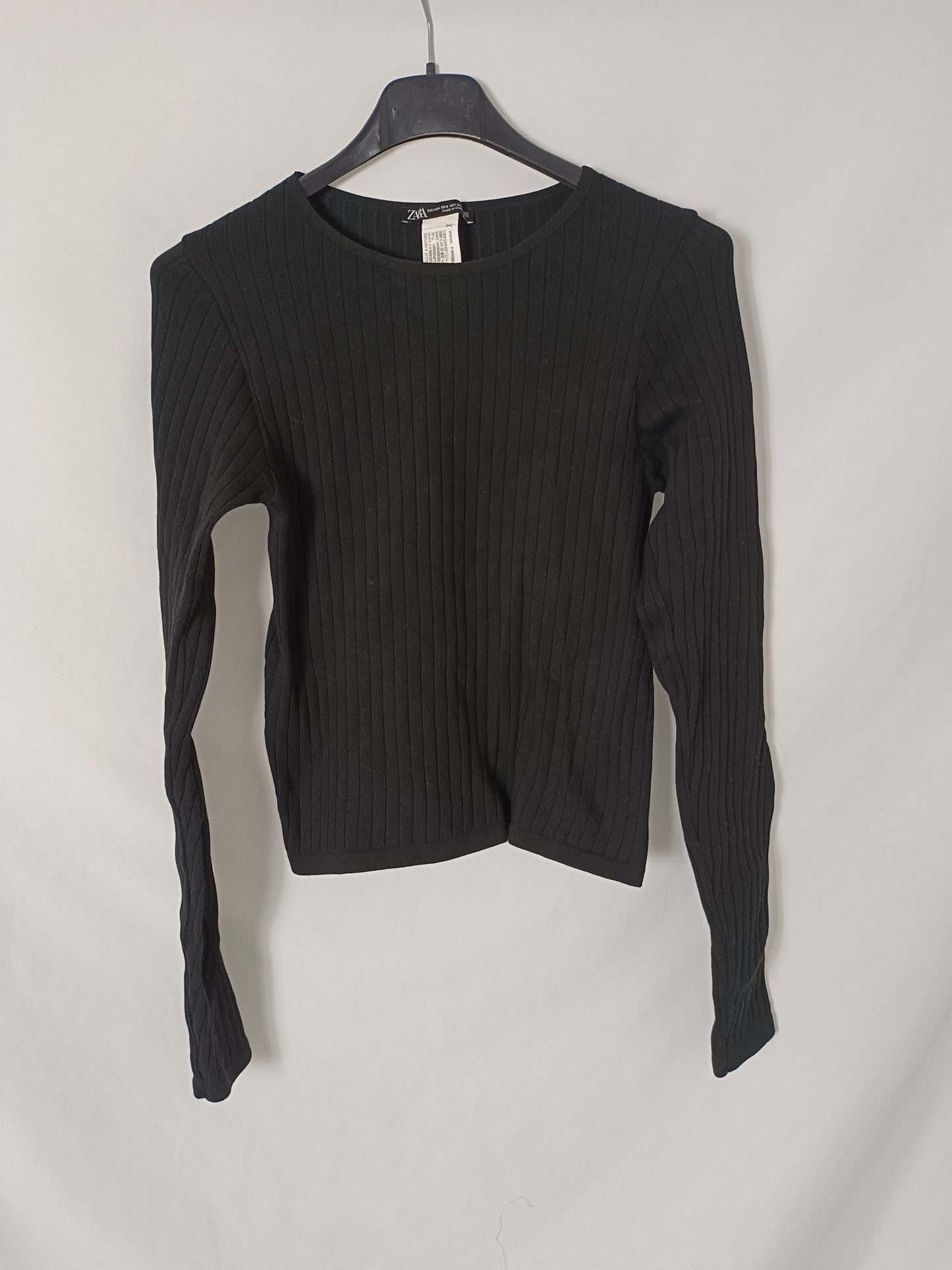 ZARA. Black ribbed top S.xs/s