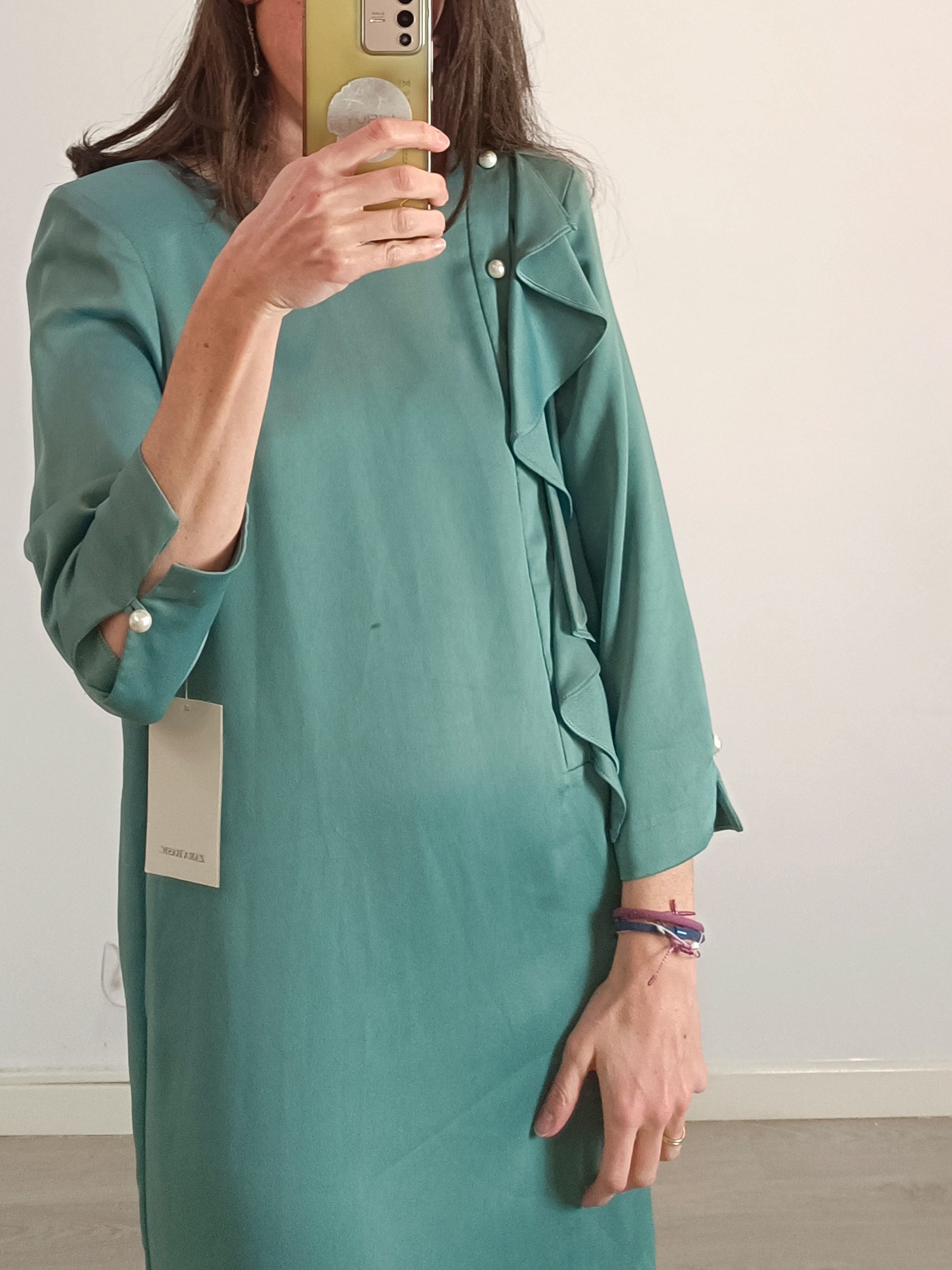 ZARA. Flowing aqua green dress with pearl detail. XS Hibuy market ZARA. Flowing aqua green dress with pearl detail. XS Hibuy market