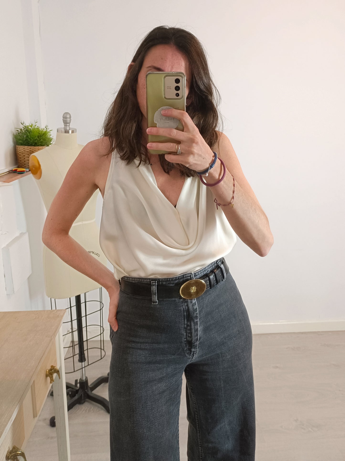 MANGO. Top beige fluido T.m