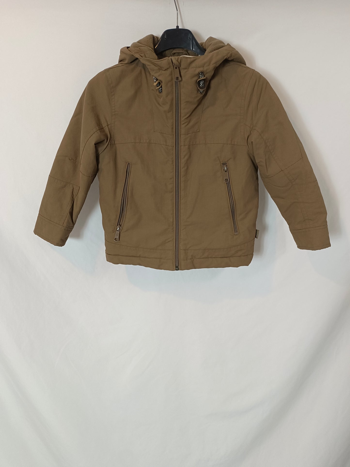BENETTON. Brown hooded parka (3-4 years)