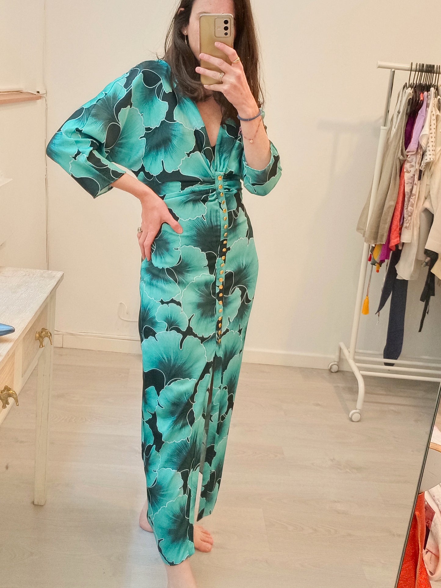 LOLA LI. Buttoned midi dress. Size 38