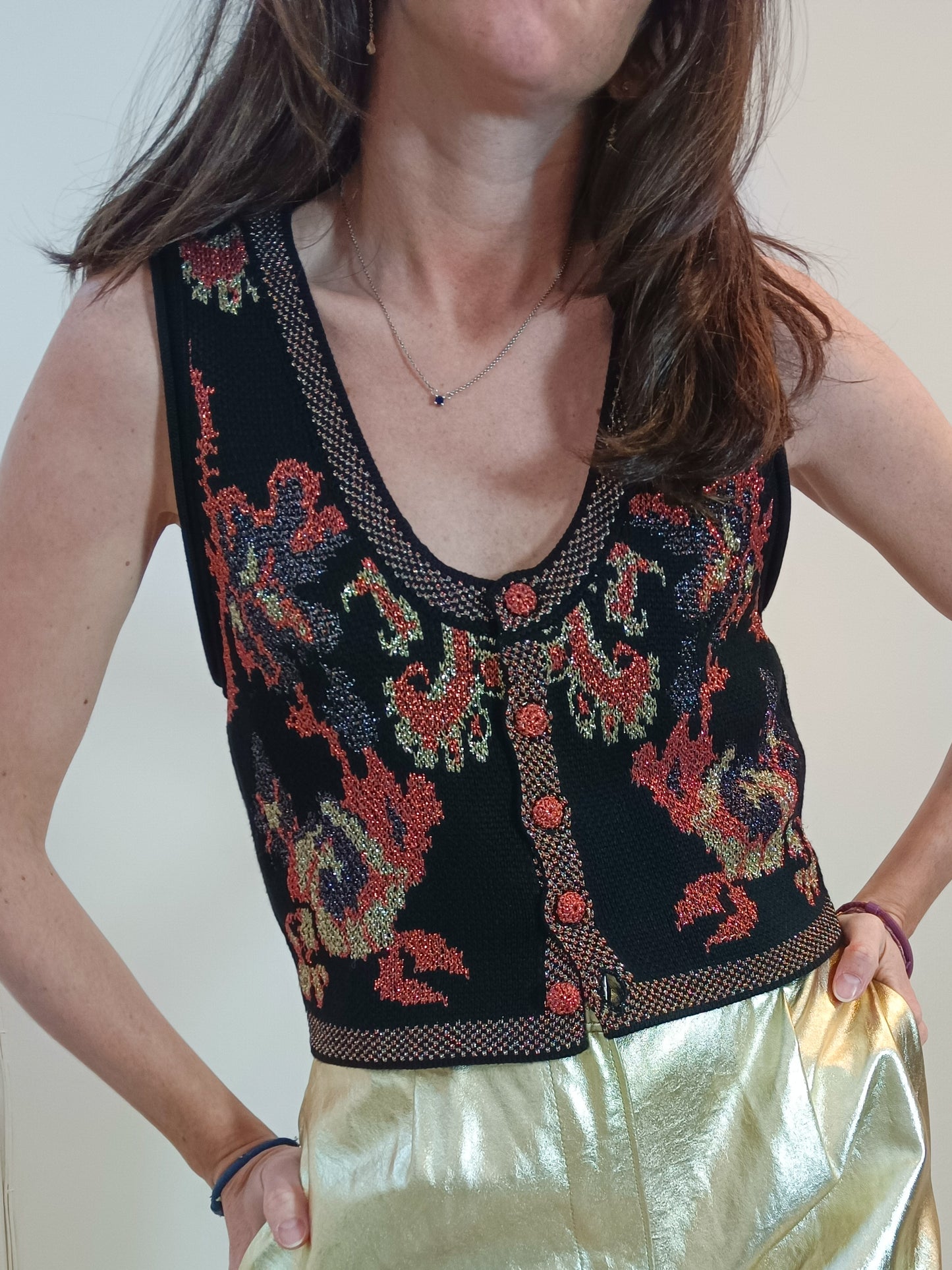 ZARA. Black top/vest with thread details Ts