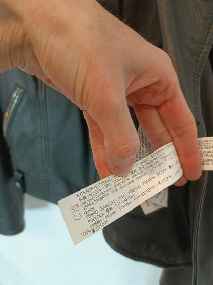 ZARA. Black leather biker jacket T.xs