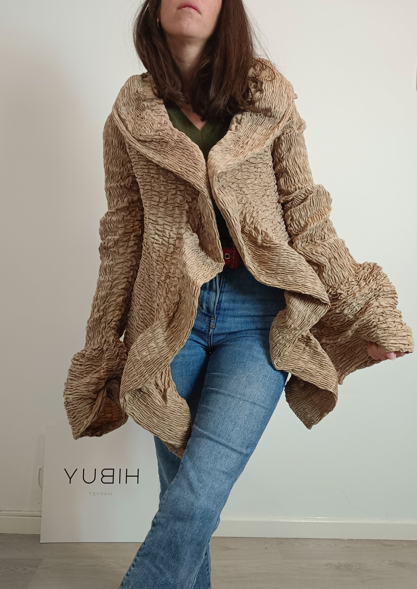 DRIES VAN NOTEN. Beige gathered jacket. TS