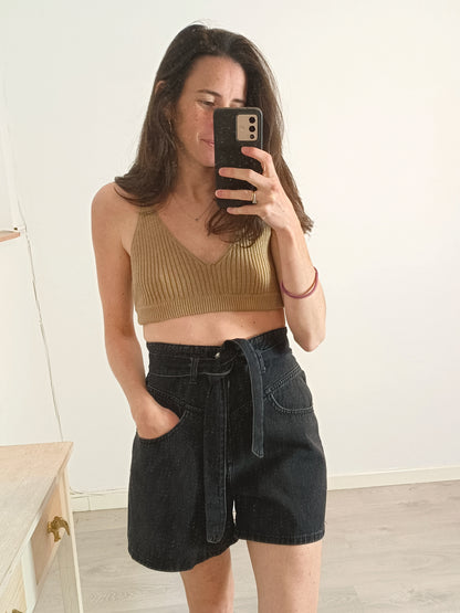 ZARA. Black denim shorts with skirt effect. T 36