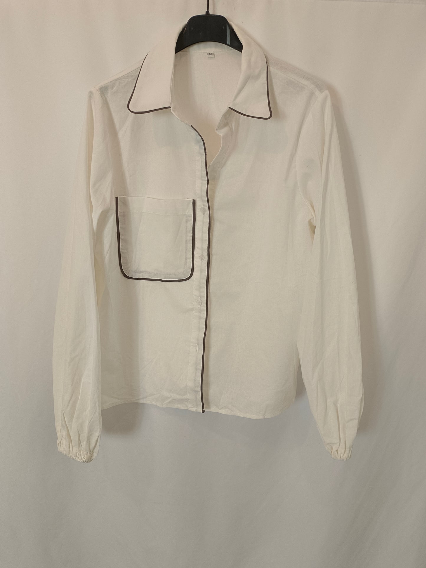 OTHERS. Total white look Tm