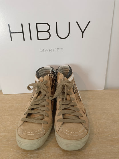 OTHERS. Ankle boots size 38