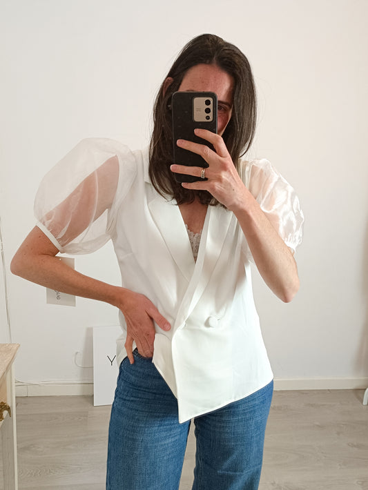 WHITE&amp;ONE White blouse with Tl sleeves
